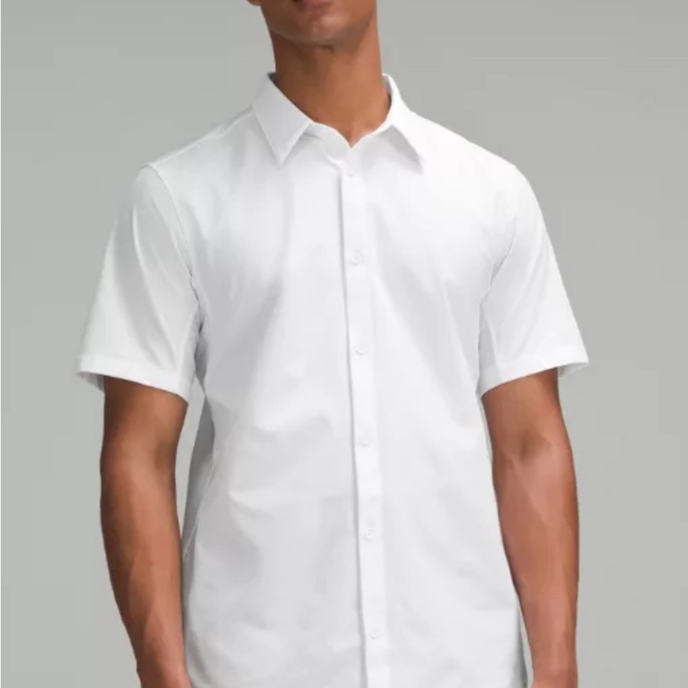 Lululemon New Venture White Short Sleeve Shirt